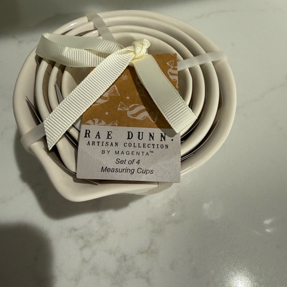 Rae Dunn White and Pink Snowflake Measuring Cups - Picture 7 of 7